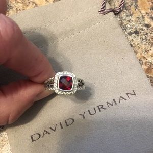 David Yurman Petite Albion® Garmnet Ring 7.5